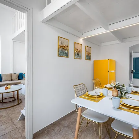Annikas Port View-1st Floor * Symi